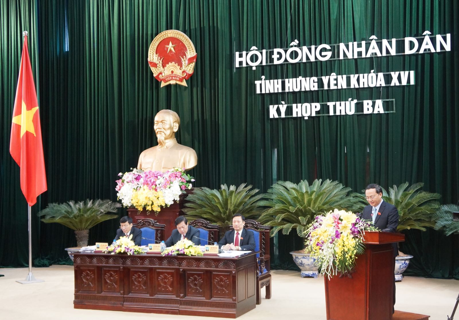 Khai mạc kỳ họp thứ ba, HĐND tỉnh Hưng Yên khóa XVI